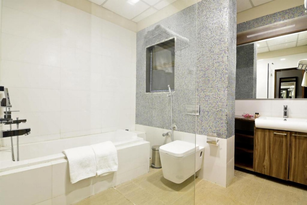 Room image 5